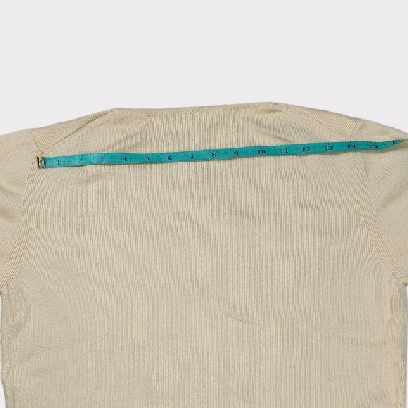 Short sleeves - Picture 2 of 5